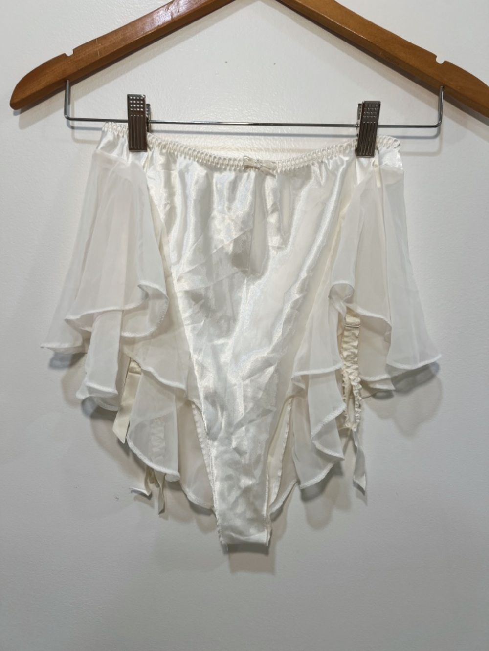 Vintage Bridal Victoria Secret High Waist Garter Belt Lingerie - Picture 4 of 16